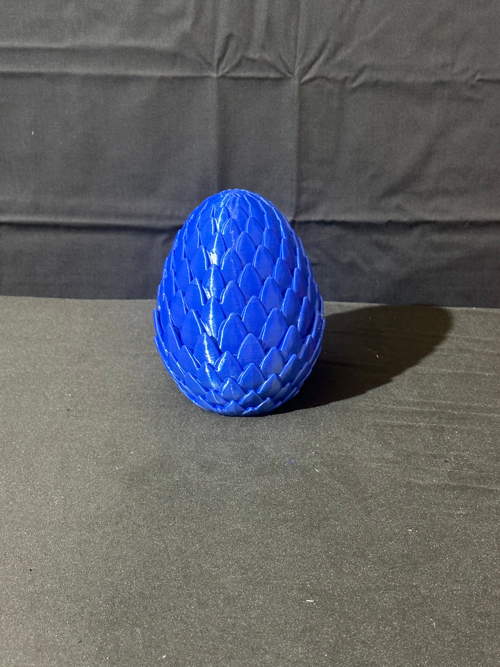 Dragon egg with baby dragon
